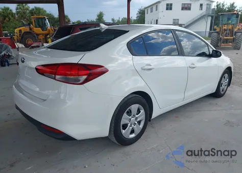 2017 Kia Forte Lx z USA, uszkodzony, nr VIN 3KPFK4A72HE083005